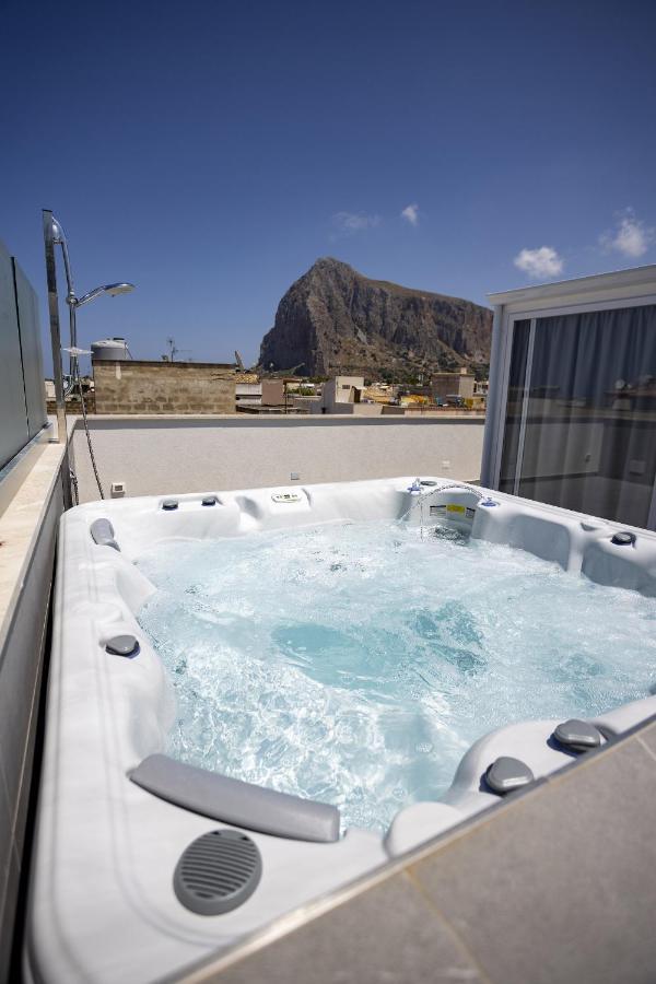 Acquaro Suite Apartments San Vito Lo Capo Exterior foto